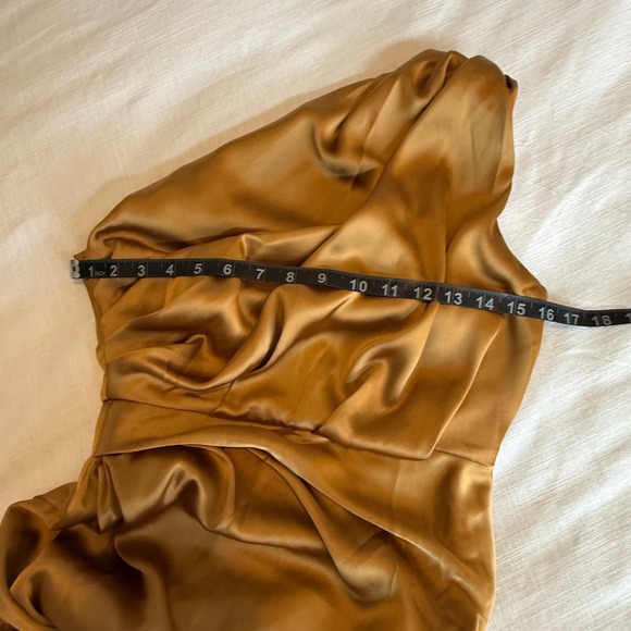 Petal + Pup Gold‎ One Shoulder Maxi Dress High Slit Formal Party Cocktail US 4 - Picture 9 of 9